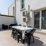 8 Pers Climatisee Avec Terrasse Proche Casa vacanze